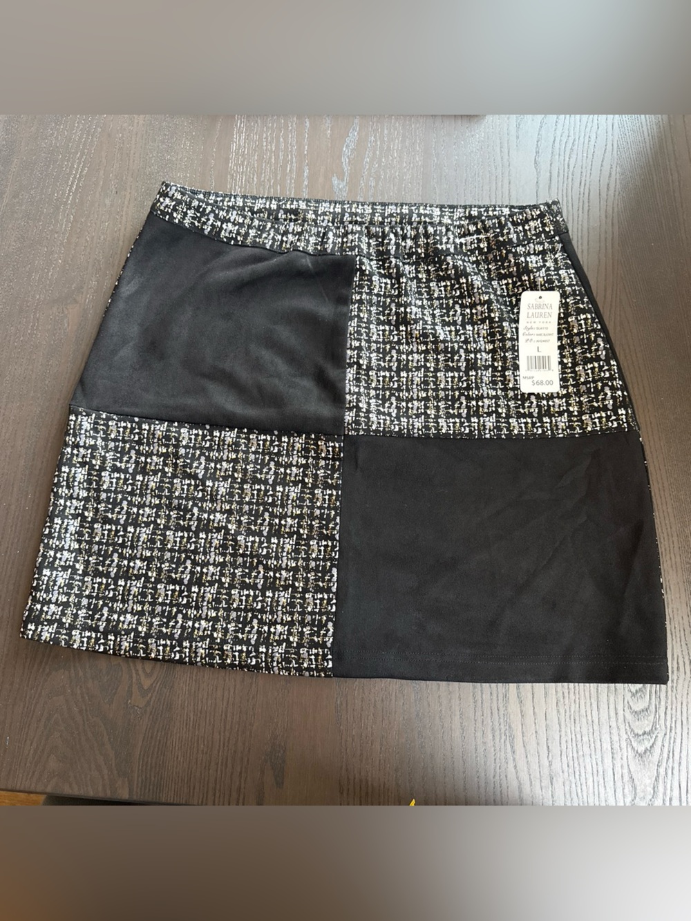 Sabrina Lauren Black Tweed Block with gold shimmer design Mini Skirt size M